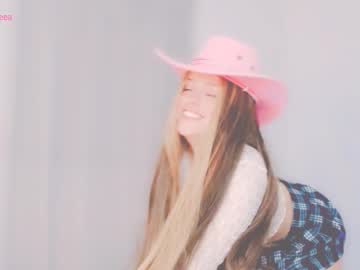  joliinee 