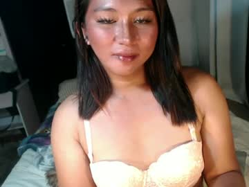 angel youn02