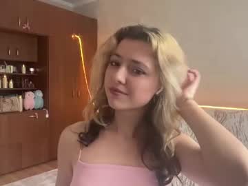 auramaxxing