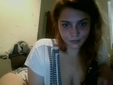 chellybum28