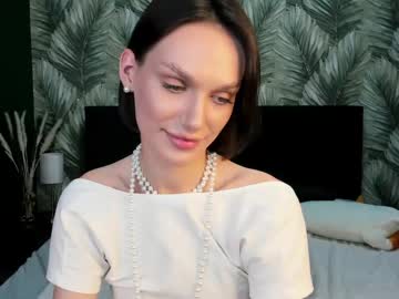 dominika foxy