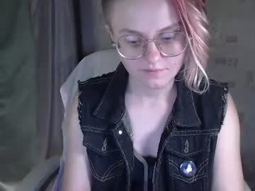 freya kiss 