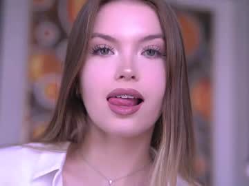 kiss kay