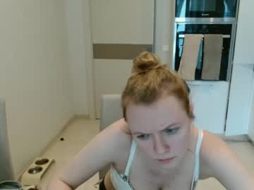 lily dollyx