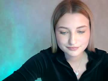 mia moon27