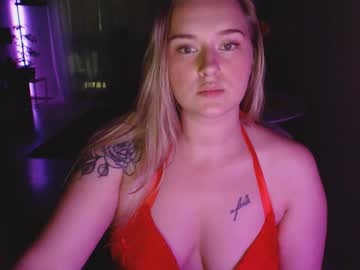 missfoxywhite