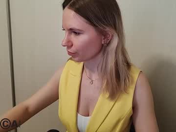 missvaleryveil