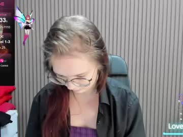 shy elina01