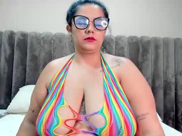sweetbustydoll