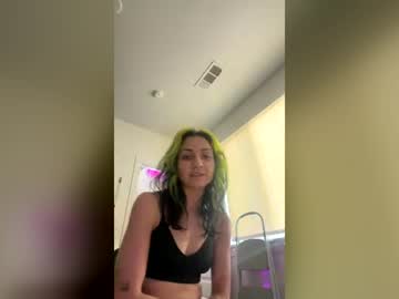 thebrattybelle9