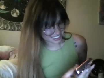 tinytittiexx